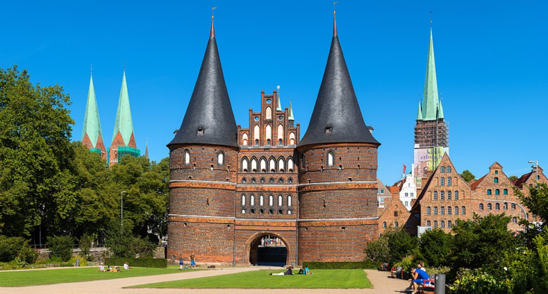 Geoplex erstellt Solar- und Gründachkataster für die Hansestadt Lübeck