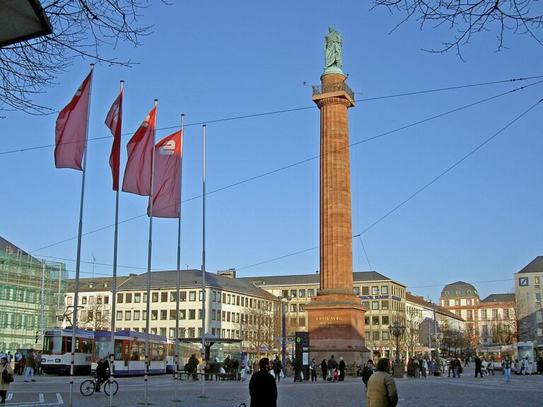 Stadt Darmstadt setzt auf PlexMap