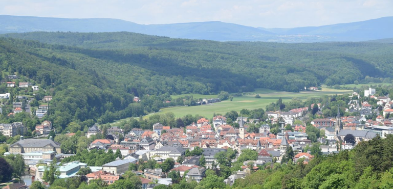 Geoplex erstellt Solar- und Gründachkataster für den Landkreis Bad Kissingen